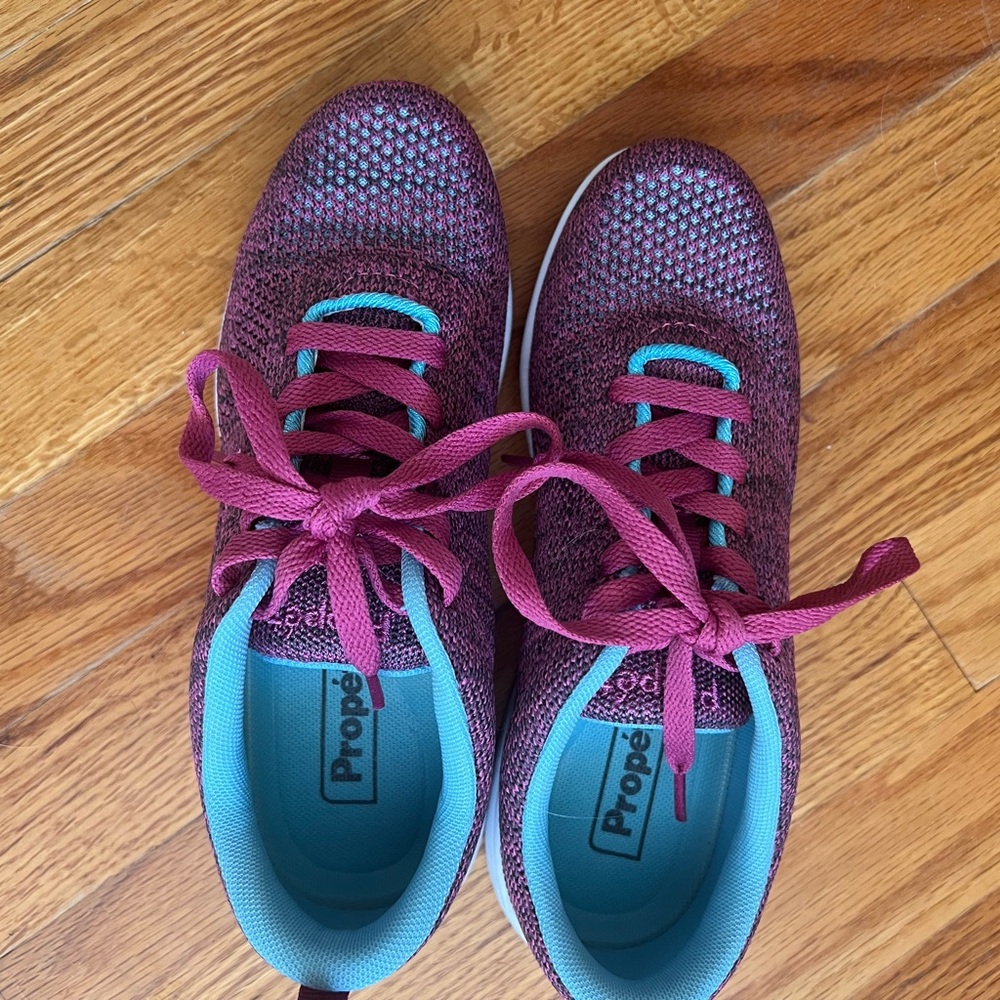 Propet Women's Athletic Shoes - Pink and Blue